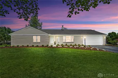 7010 Malabar Ct, Dayton, OH 45459
