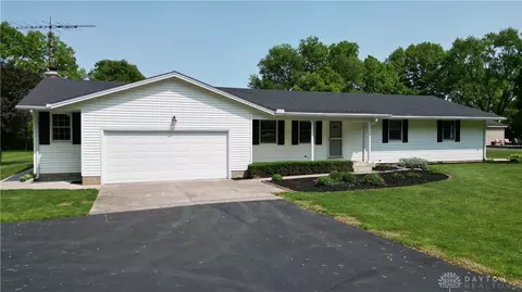5945 S Wheelock Rd, West Milton, OH 45383