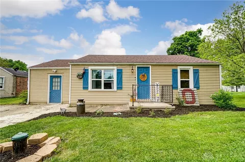 771 Beachler Dr, Carlisle, OH 45005