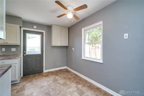 1316 Dutchess Ave, Kettering, OH 45420 photo 8