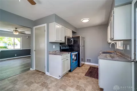 1316 Dutchess Ave, Kettering, OH 45420 photo 10