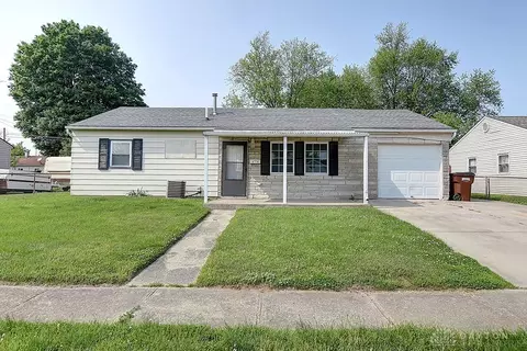 35 Marchmont Dr, Fairborn, OH 45324