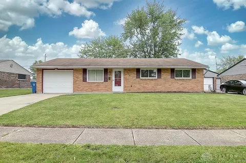 6924 Shellcross Dr, Dayton, OH 45424