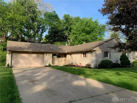 2887 Eckley Blvd, Dayton, OH 45449