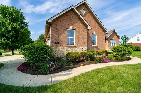 9264 Bennington Way, Centerville, OH 45458 photo 4