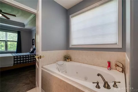 9264 Bennington Way, Centerville, OH 45458 photo 24