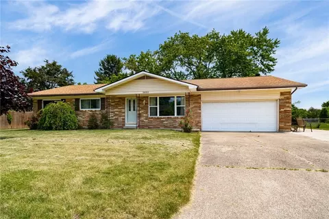 3950 Herford Trl, Moraine, OH 45439