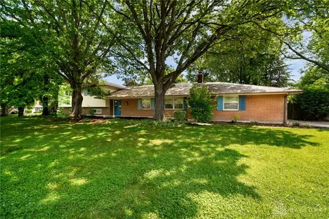 7800 Raintree Rd, Dayton, OH 45459 photo 3