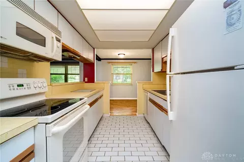 7800 Raintree Rd, Dayton, OH 45459 photo 10
