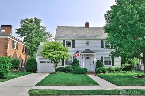 21 Schneider Dr, Fairborn, OH 45324