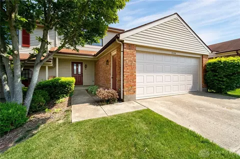3138 Cymar Dr, Dayton, OH 45434