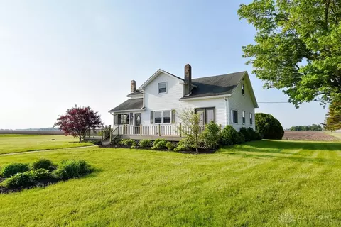 795 Schnorf Jones Rd, Laura, OH 45337