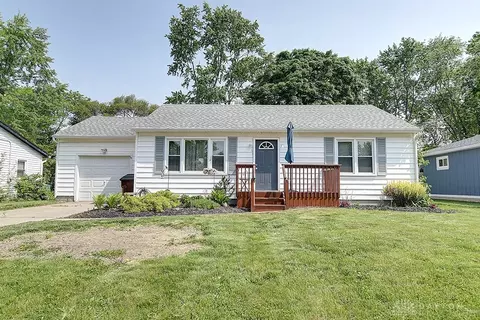 146 Montgomery Ave, Carlisle, OH 45005
