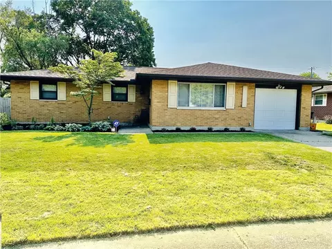 5801 Kendon St, Dayton, OH 45414