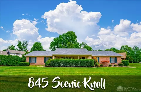 845 Scenic Knl, Tipp City, OH 45371