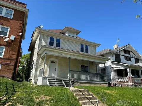 131 Cambridge Ave, Dayton, OH 45406