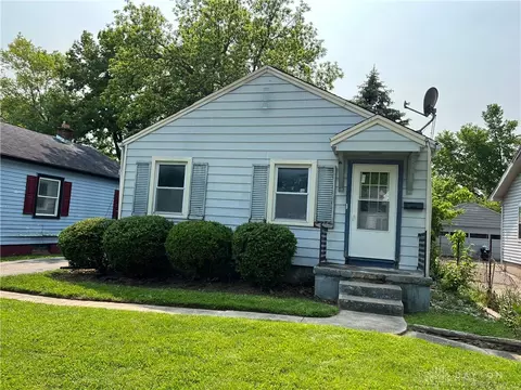 1369 Kingsley Ave, Dayton, OH 45406