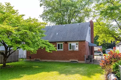 2716 Oakley Ave, Kettering, OH 45419 photo 3