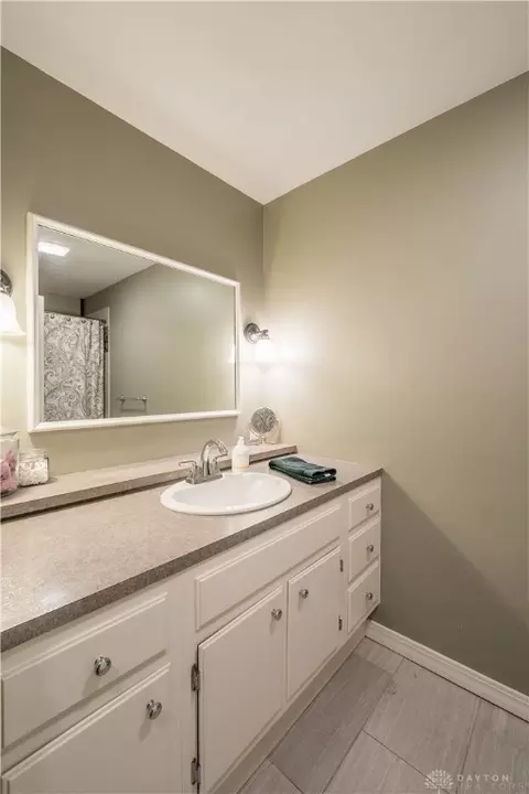 962 Crestview Dr, Troy, OH 45373 photo 13