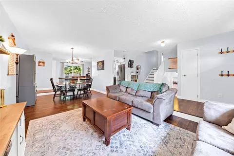 3117 Mountville Dr, Dayton, OH 45440 photo 4