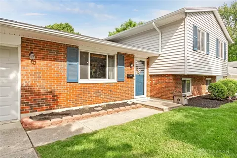 3117 Mountville Dr, Dayton, OH 45440 photo 2
