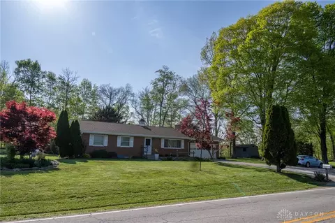 6671 Mccoppin Mill Rd, Hillsboro, OH 45133