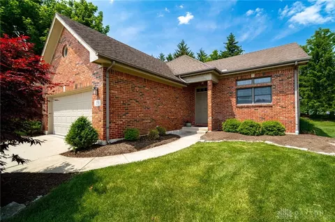 23 Dunnington Ct, Springboro, OH 45066