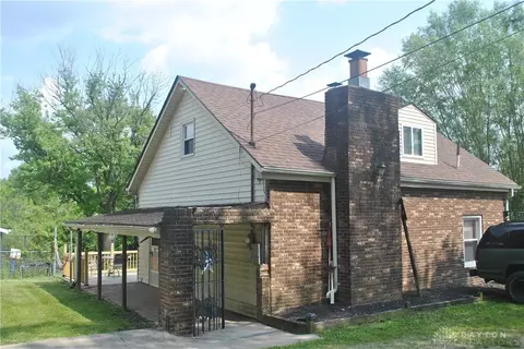 2432 E Home Rd, Springfield, OH 45503