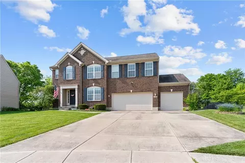 1502 Cameron Dr, Fairborn, OH 45324