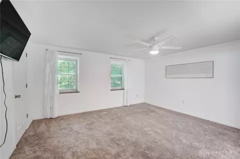 5911 Gloucester Ct, Dayton, OH 45440 photo 19
