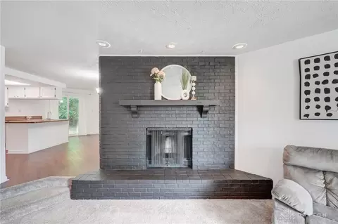 5911 Gloucester Ct, Dayton, OH 45440 photo 7