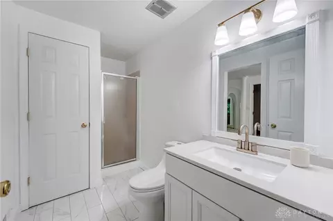5911 Gloucester Ct, Dayton, OH 45440 photo 27