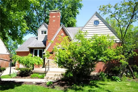 3106 Shroyer Rd, Dayton, OH 45429