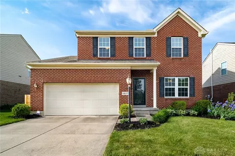 1617 N Wood Creek Dr, Centerville, OH 45458