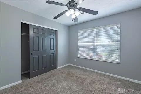 1401 Farrington Dr, Kettering, OH 45420 photo 18