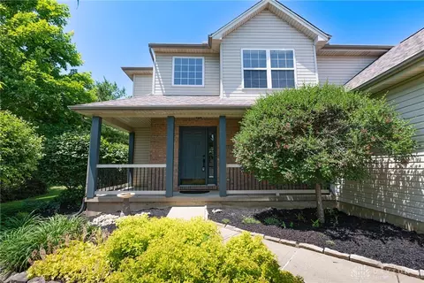 1401 Farrington Dr, Kettering, OH 45420 photo 2