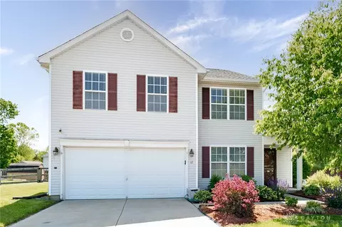 12 Rolling Hills Dr, Franklin, OH 45005