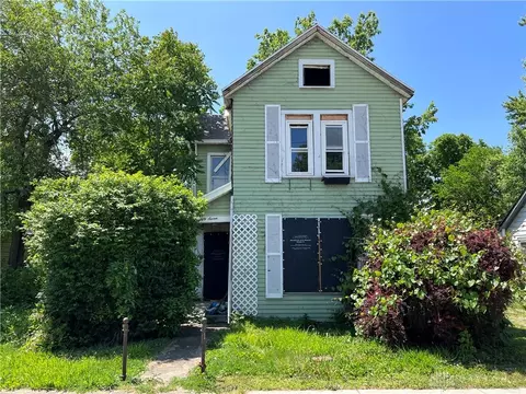 57 Alaska St, Dayton, OH 45404