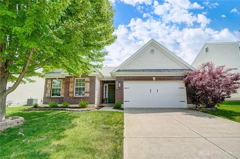 2370 Mcdanielles Dr, Fairborn, OH 45324