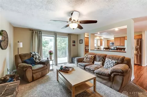35 Roundtree Ct, Springboro, OH 45066 photo 9