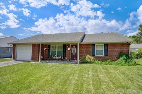 48 Faulkner Way, Franklin, OH 45005