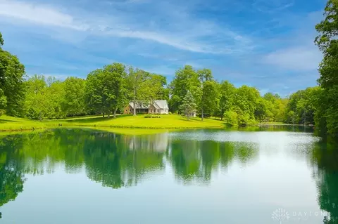 2434 Stubbs Mill Rd, Lebanon, OH 45036