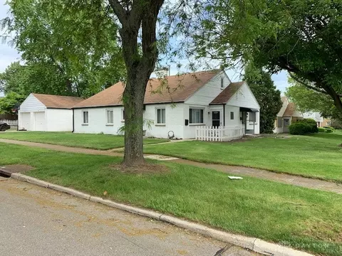 1423-25 Shroyer Rd, Oakwood, OH 45419