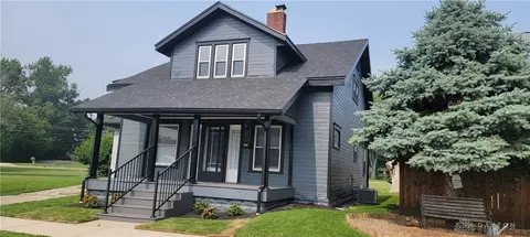 1304 S Clay St, Troy, OH 45373