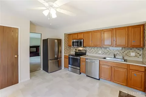 3415 Turner Dr, Springfield, OH 45504 photo 7