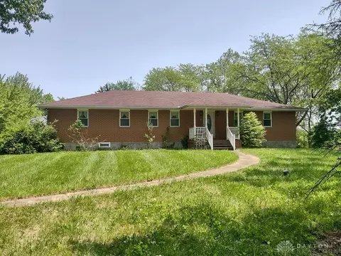 8205 S State Route 201, New Carlisle, OH 45344