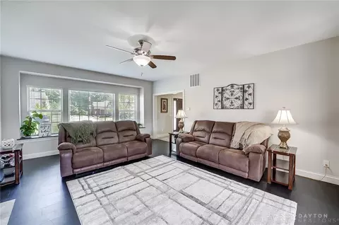 1385 Bourdeaux Way, Dayton, OH 45458 photo 9