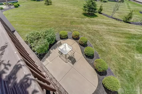 1385 Bourdeaux Way, Dayton, OH 45458 photo 2