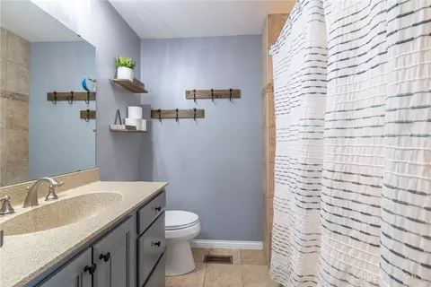 2273 Whispering Willow Cir, Kettering, OH 45440 photo 28