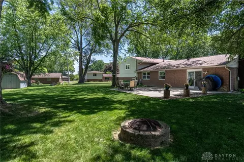 2273 Whispering Willow Cir, Kettering, OH 45440 photo 34